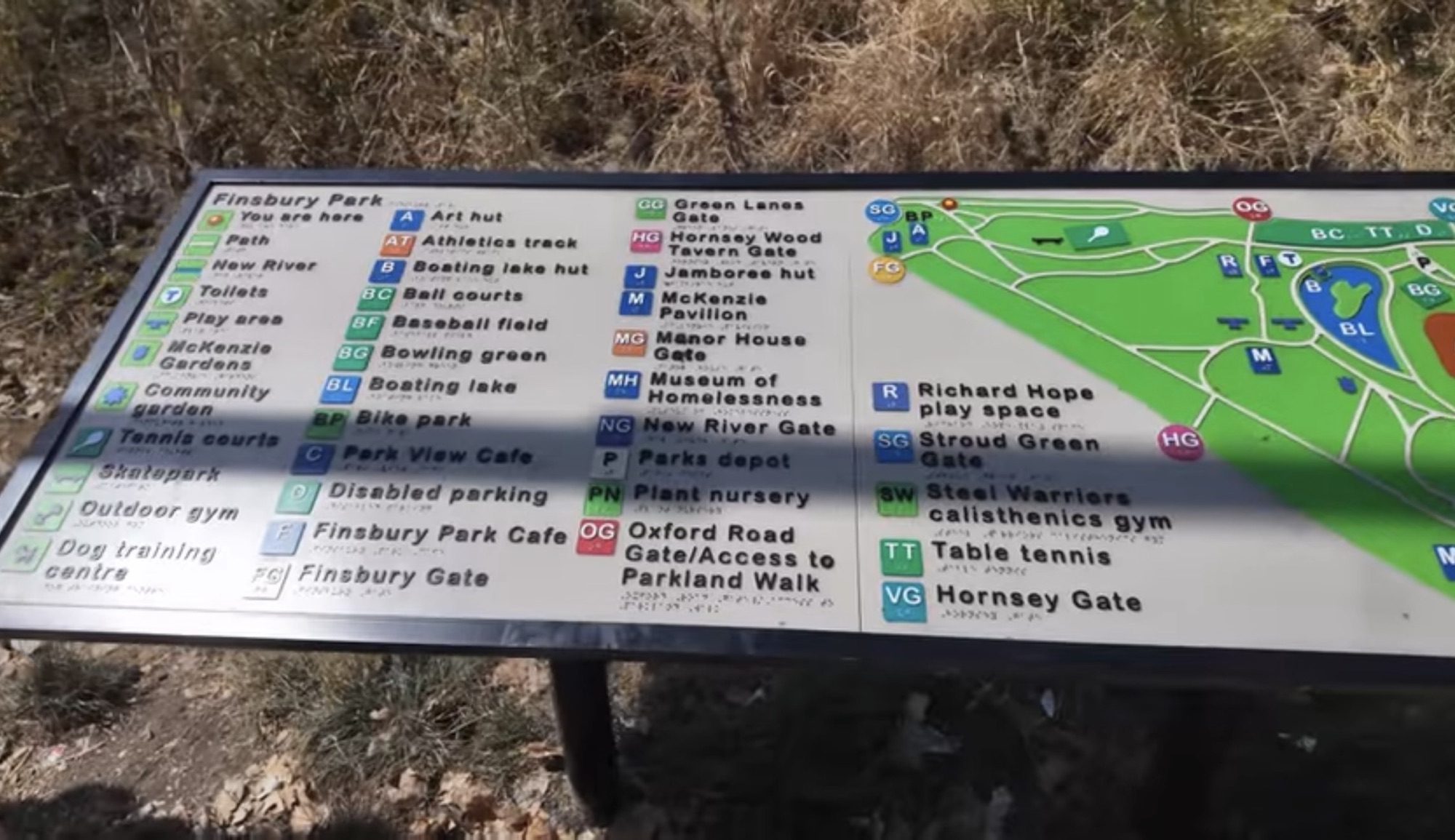 Tactile map board full legend for Finsbury Park including tennis courts, skatepark and cafes